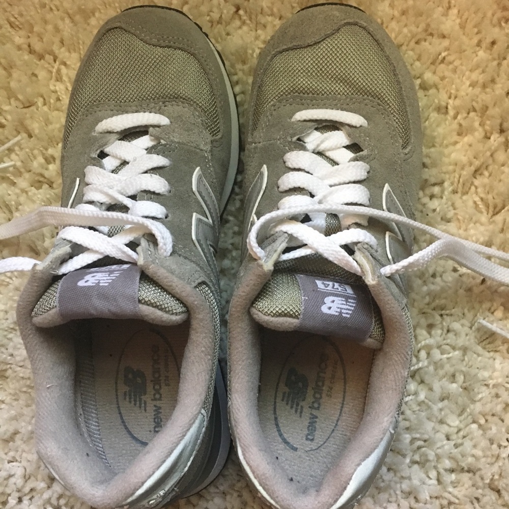 New Balance 574 Women’s Sneakers